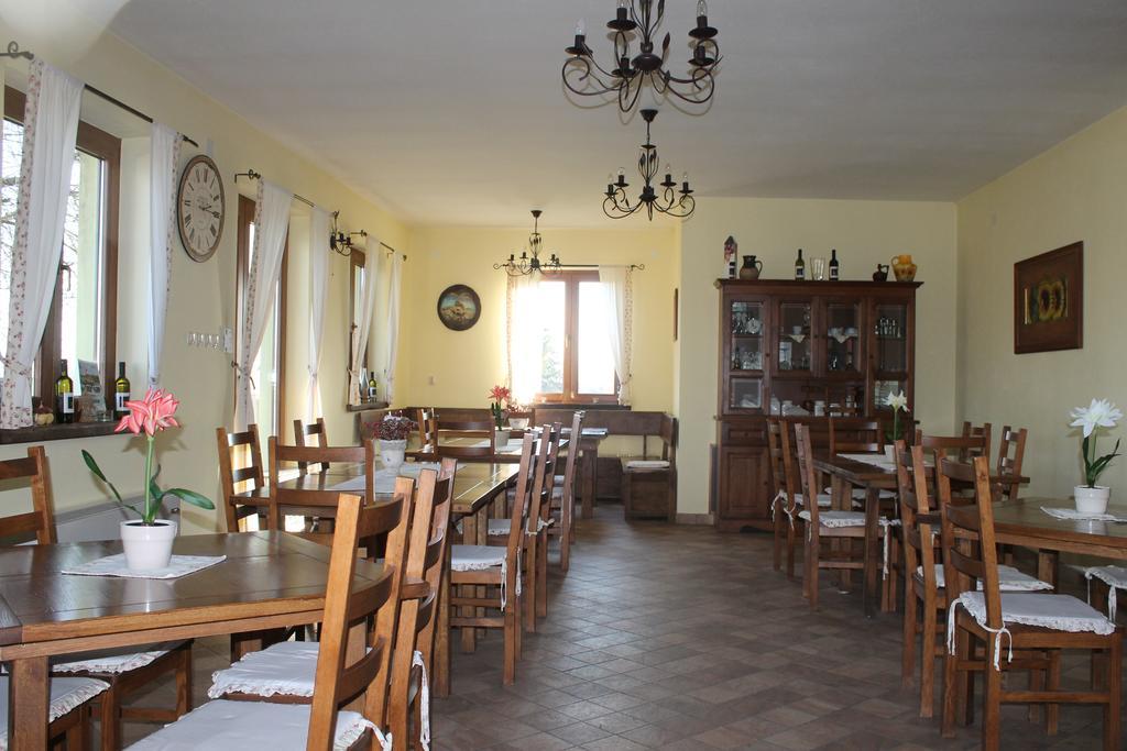 Rooms & Apartment Vinia Bjelovar Extérieur photo