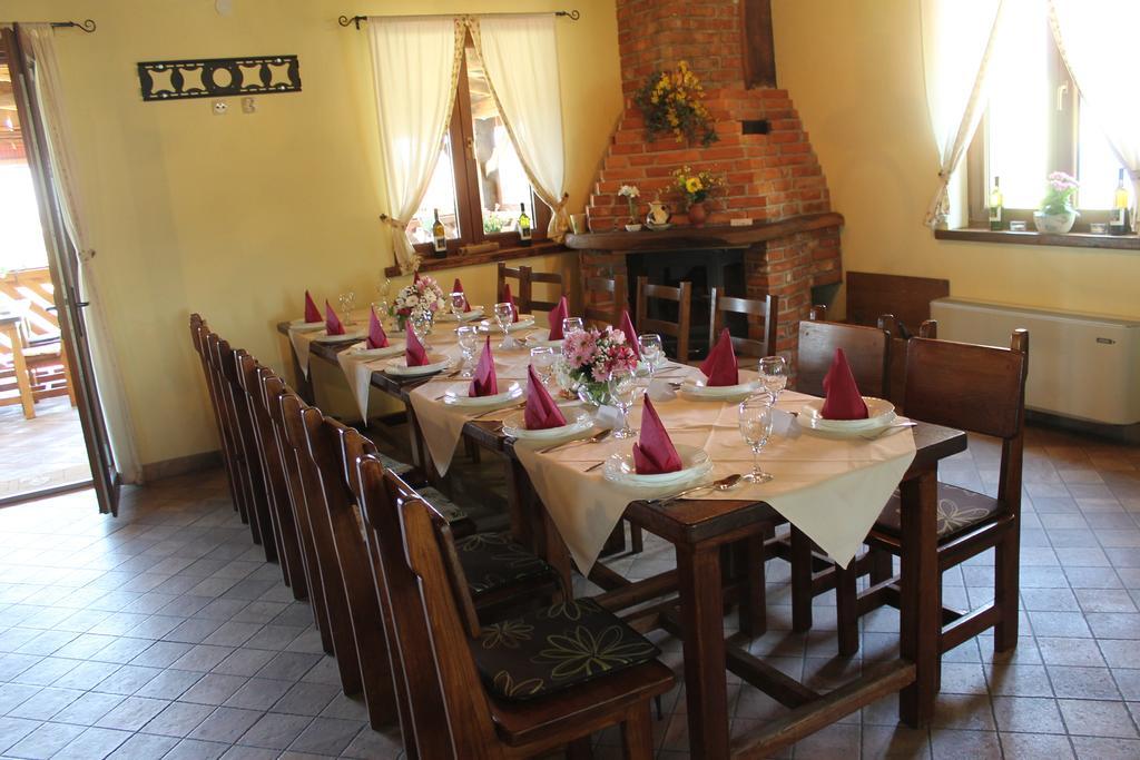 Rooms & Apartment Vinia Bjelovar Extérieur photo